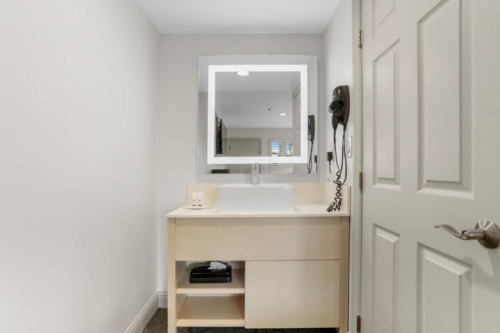 Signature Inn Berkeley Zewnętrze zdjęcie