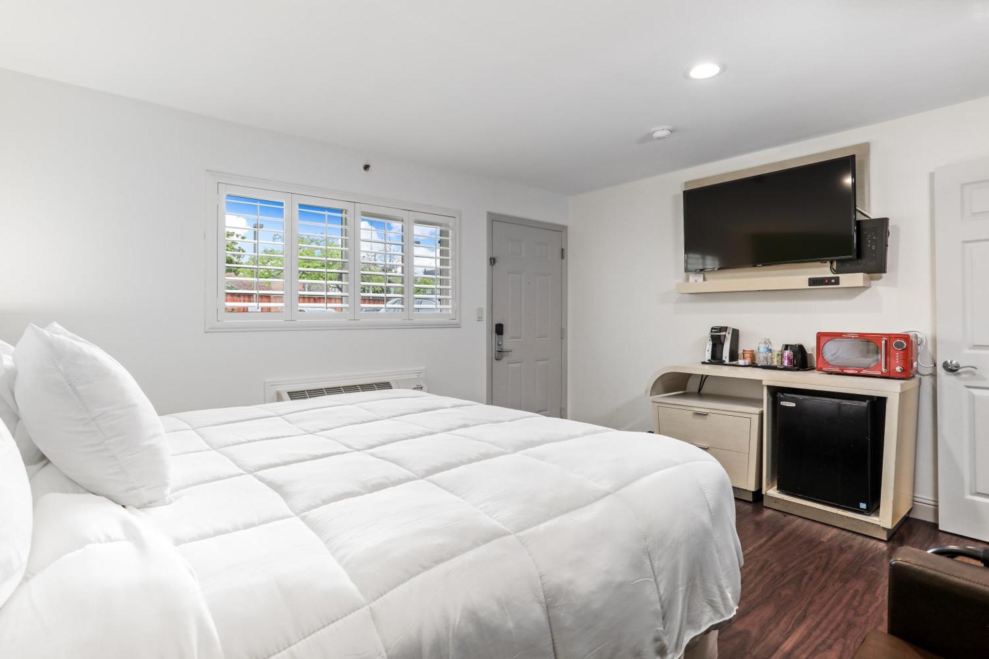 Signature Inn Berkeley Zewnętrze zdjęcie