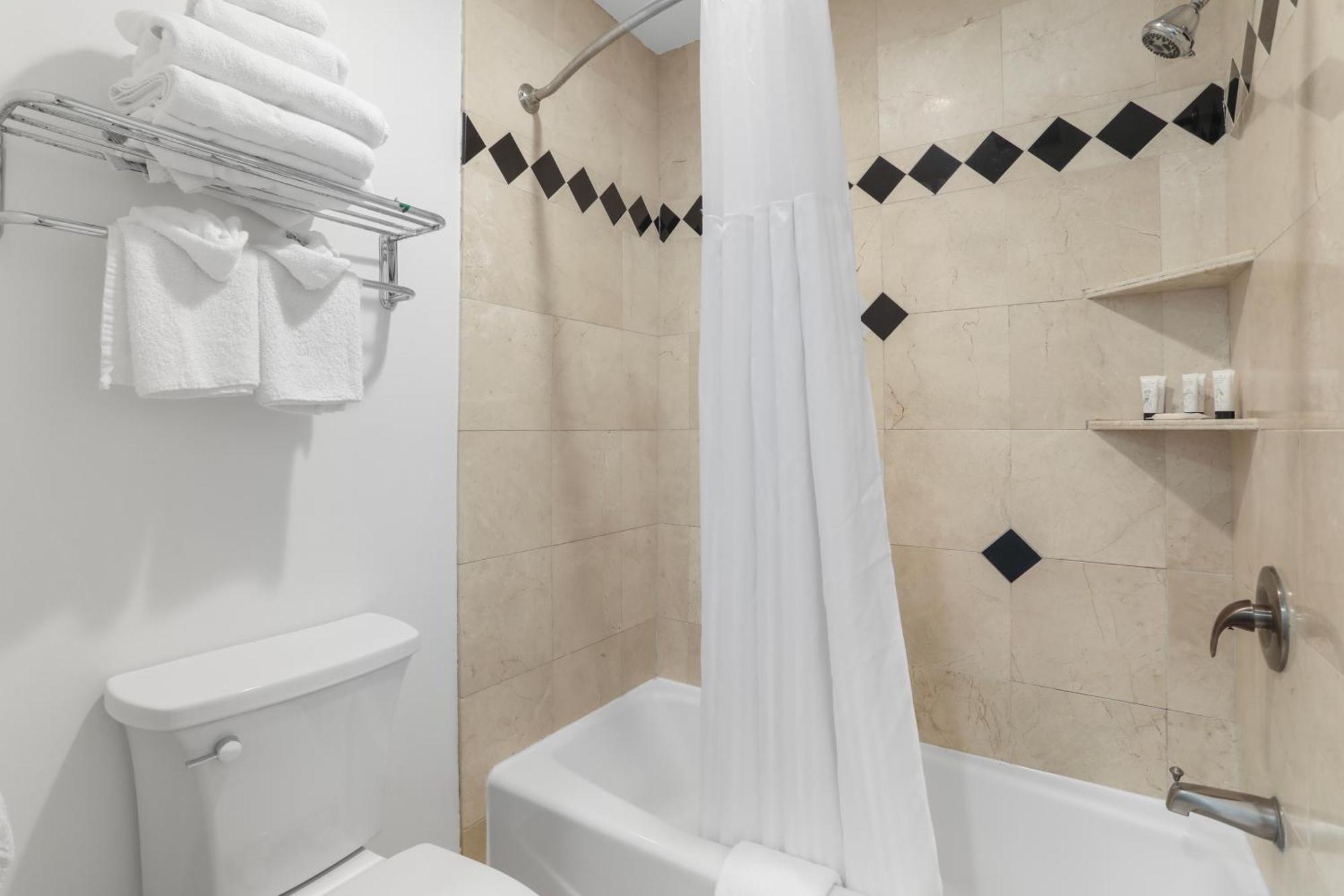Signature Inn Berkeley Zewnętrze zdjęcie